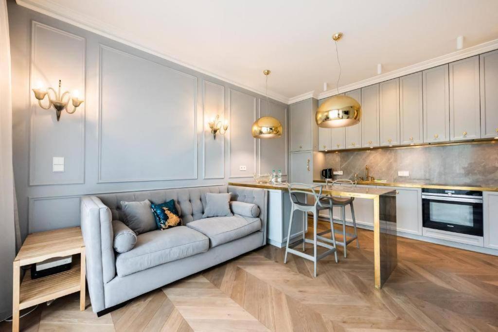 Luxury Garden Apartment Warsawa Bagian luar foto